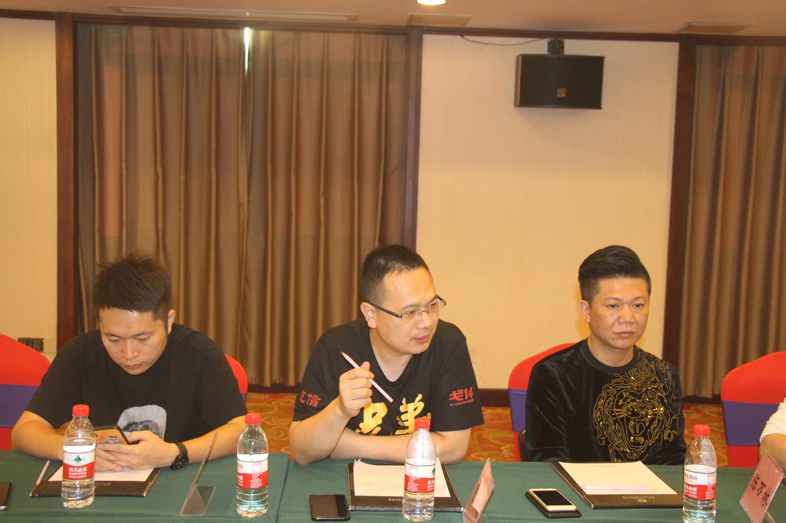 漳浦县政协林培兴主席一行到泉州走访
